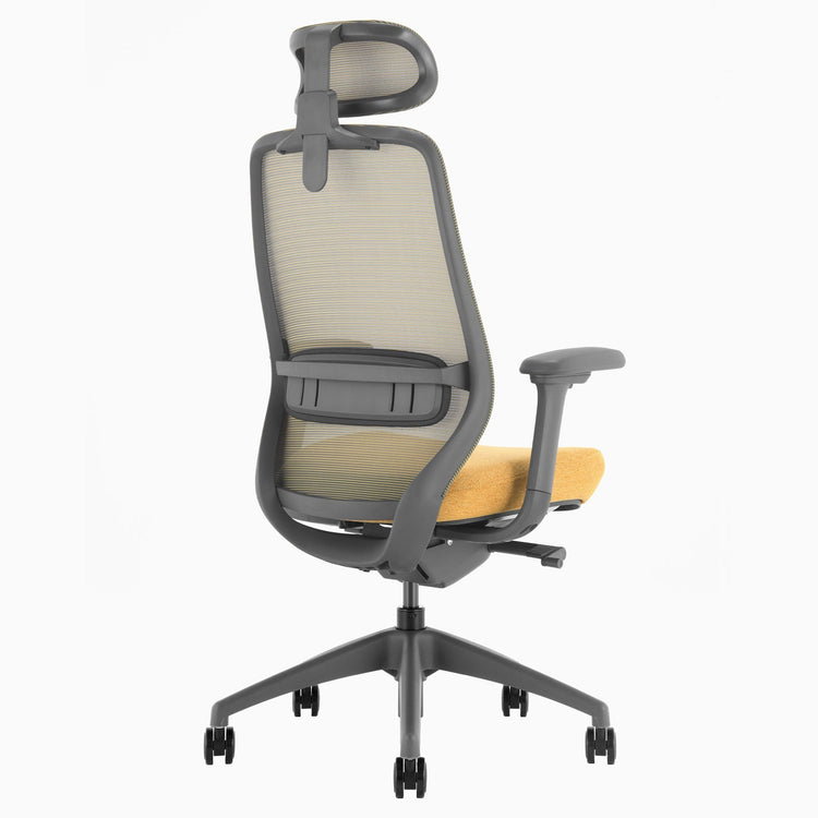 Desky coilflex technology foam in yellow chair - Desky