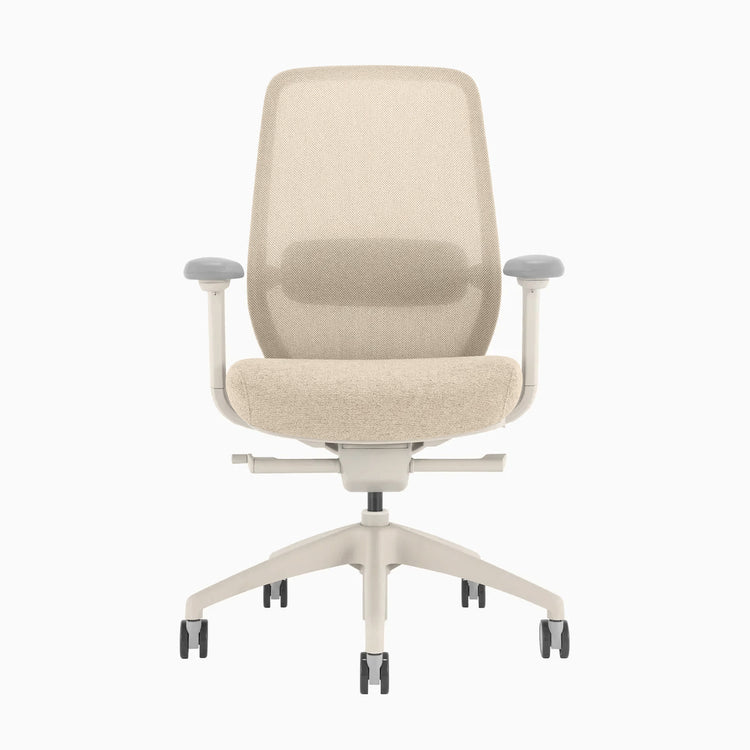 White minimalist coilflex chair desky