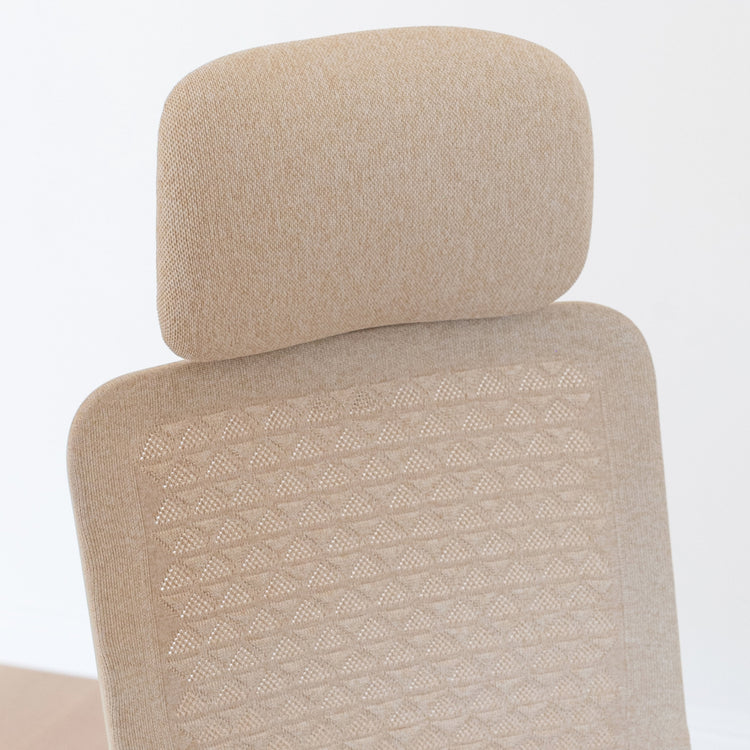 Desky Freya Ergonomic Mesh Chair