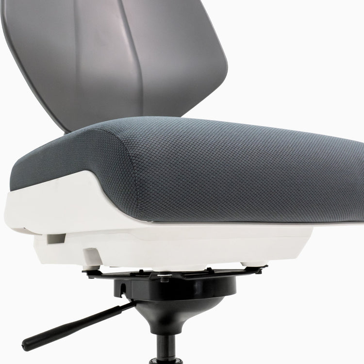 Swivel 3D task chair no arm rests - Desky
