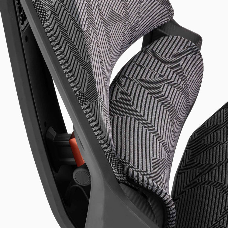 Desky Vanguard Gaming Chair