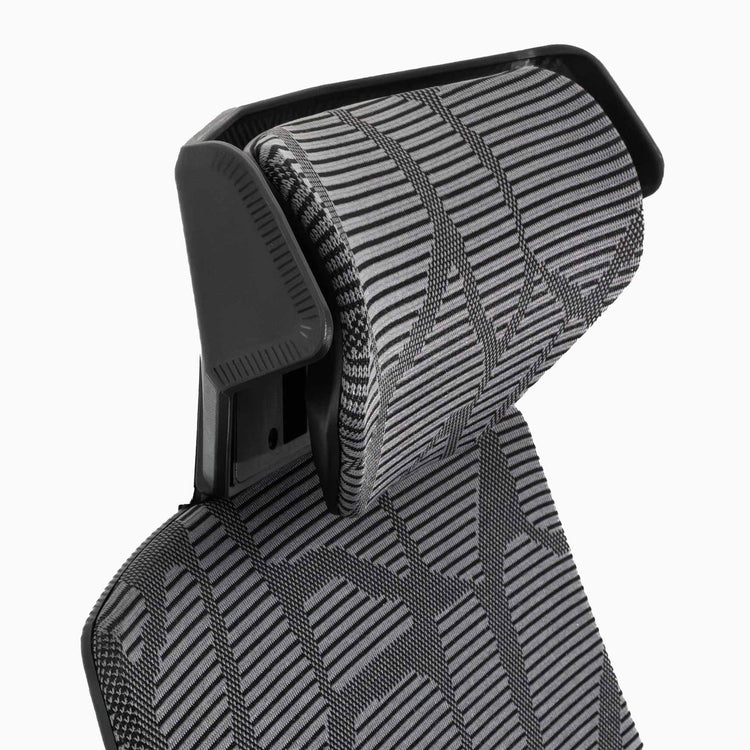 Desky Vanguard Gaming Chair