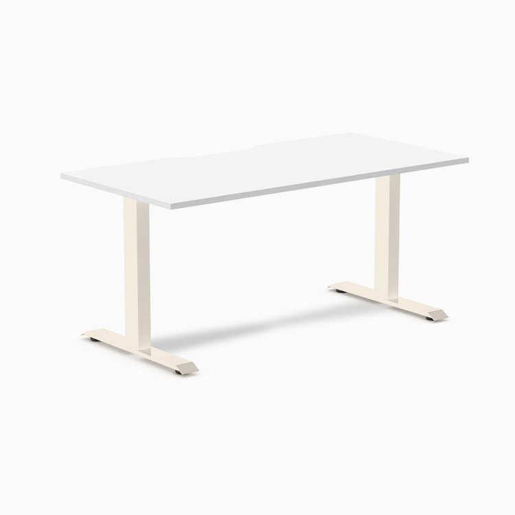 Desky Zero Scalloped Melamine Office Desk